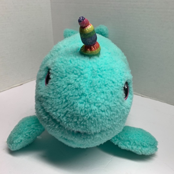 Hug A Pet Plush Narwhal stuffed Doll Toy 20 in Length Green - Picture 2 of 6